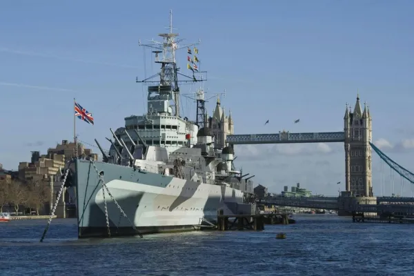Londres: Visita guiada a pie de 3 horas por Westminster + Entrada al HMS Belfast