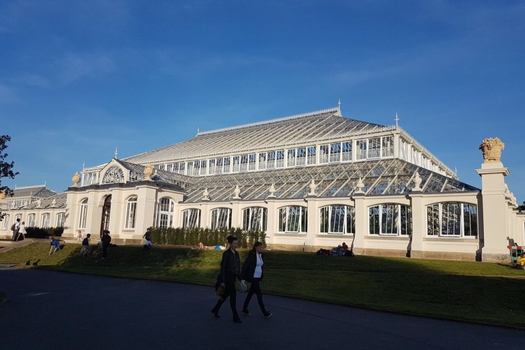 Londra: Tour guidato a piedi di Westminster + ingresso ai Kew Gardens