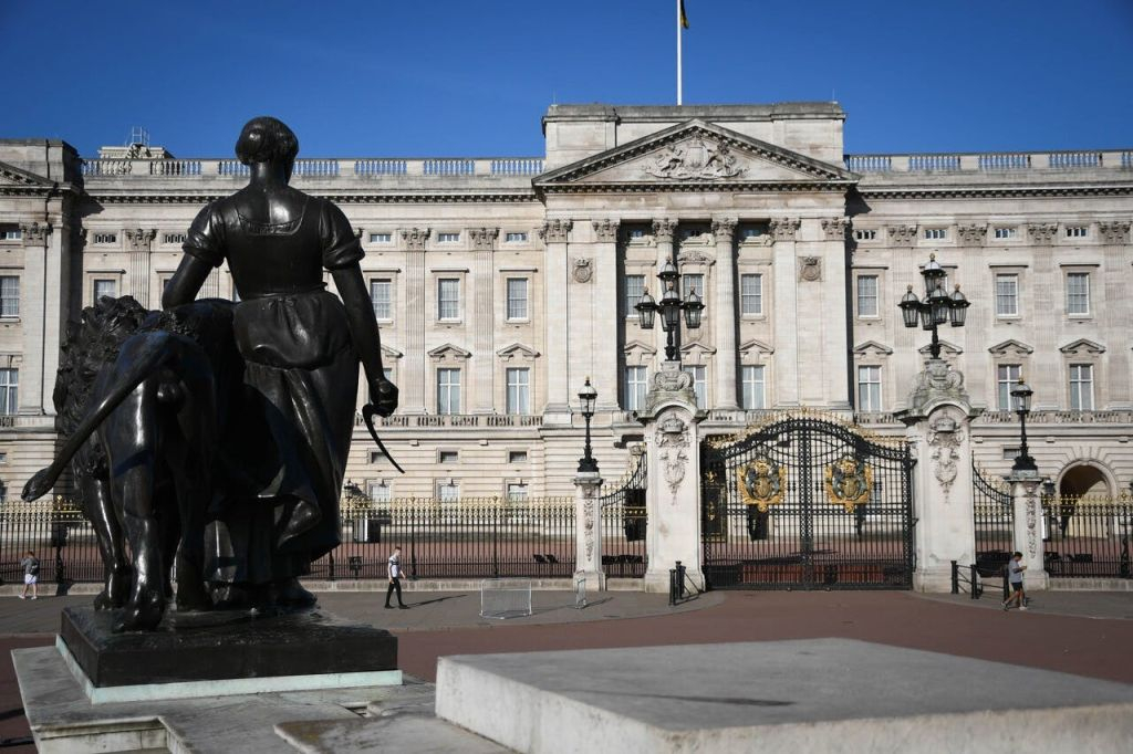 Londra: Tour guidato a piedi di Westminster + ingresso ai Kew Gardens