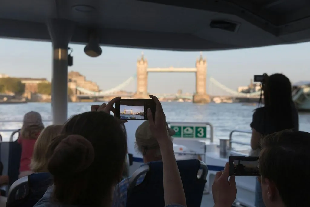 London: 2-Day River Thames Uber Boat Hop-on Hop-off Sightseeing Pass
