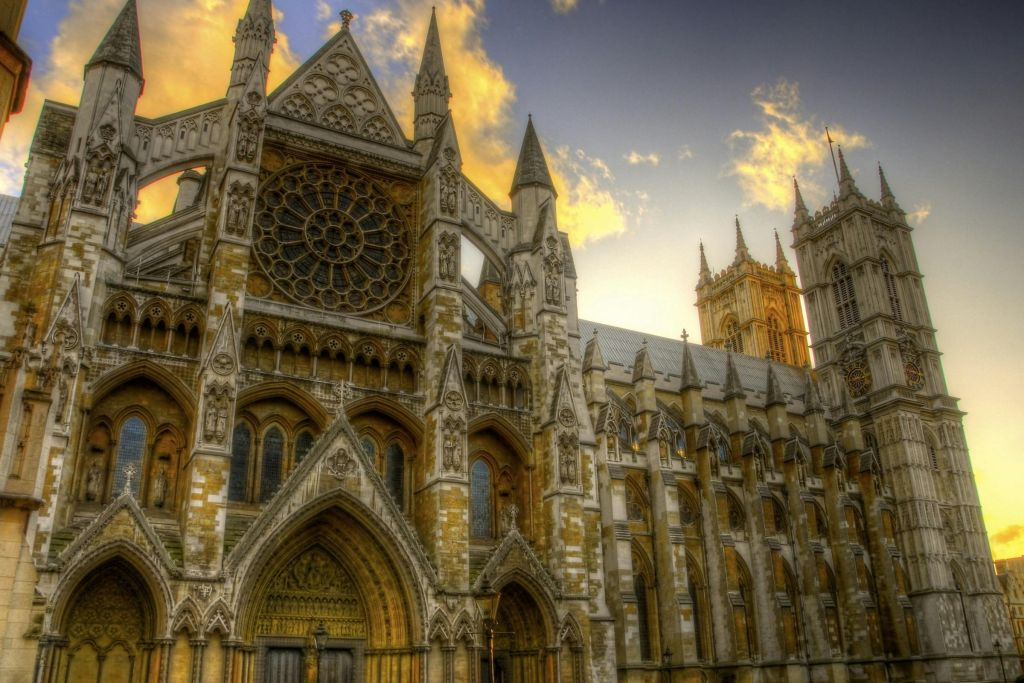 London: 30+ Top Sights Guided Evening Walking Tour