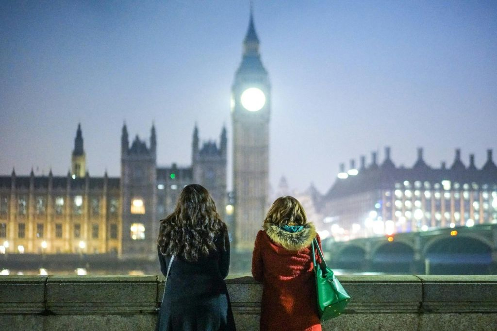 London: 30+ Top Sights Guided Evening Walking Tour