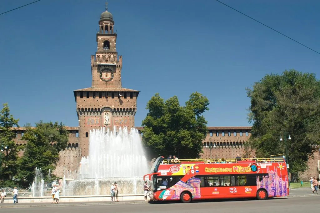 Milan: Open-Top Bus Night Tour + Audio Guide
