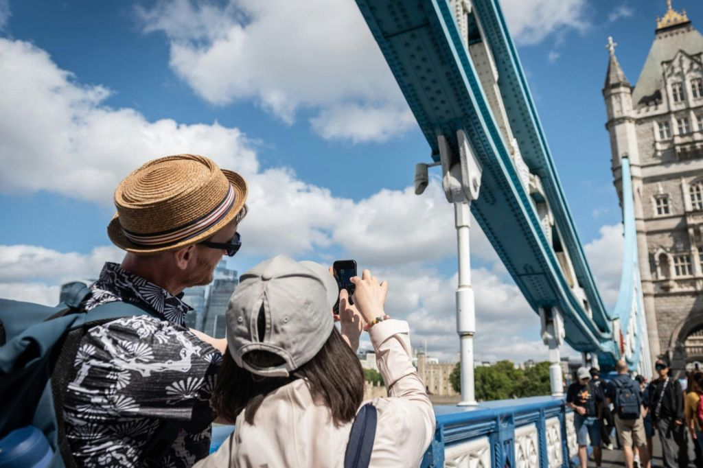 London: Westminster Guided Walking Tour + Tower Bridge Entry
