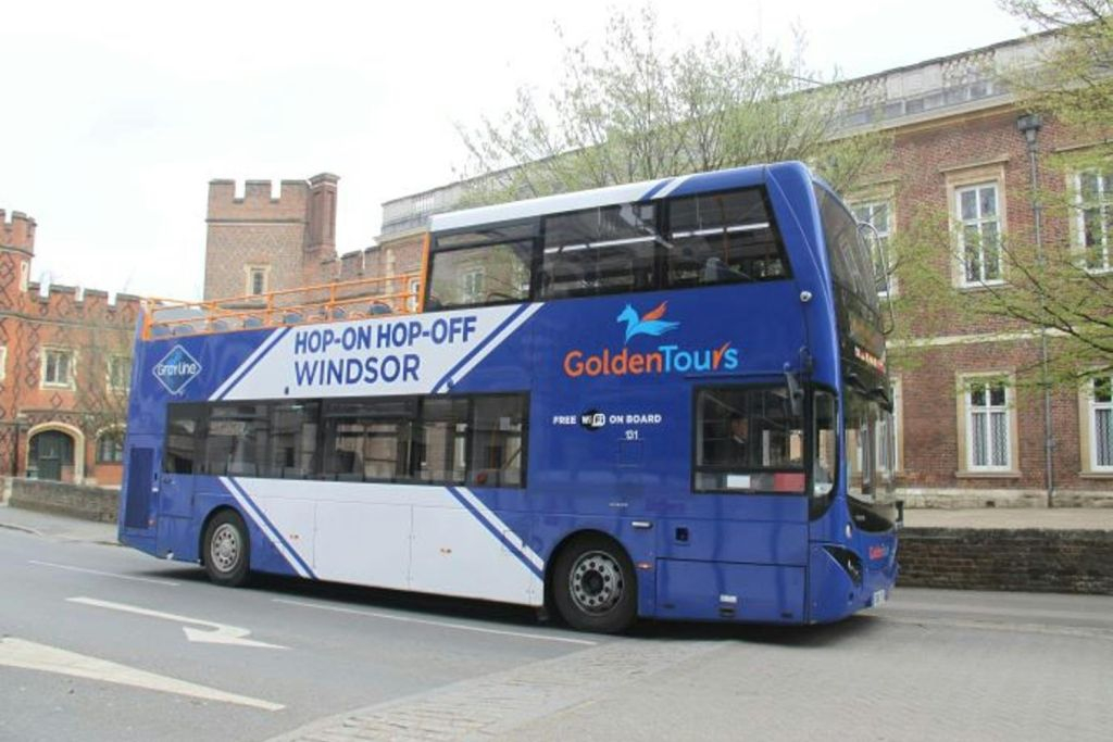 Windsor London : 24-Hr Hop-on Hop-off Bus Tour + Audio Guide