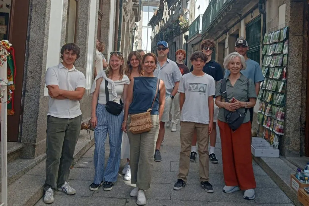 Braga & Guimarães: Guided Day Tour from Porto + Lunch