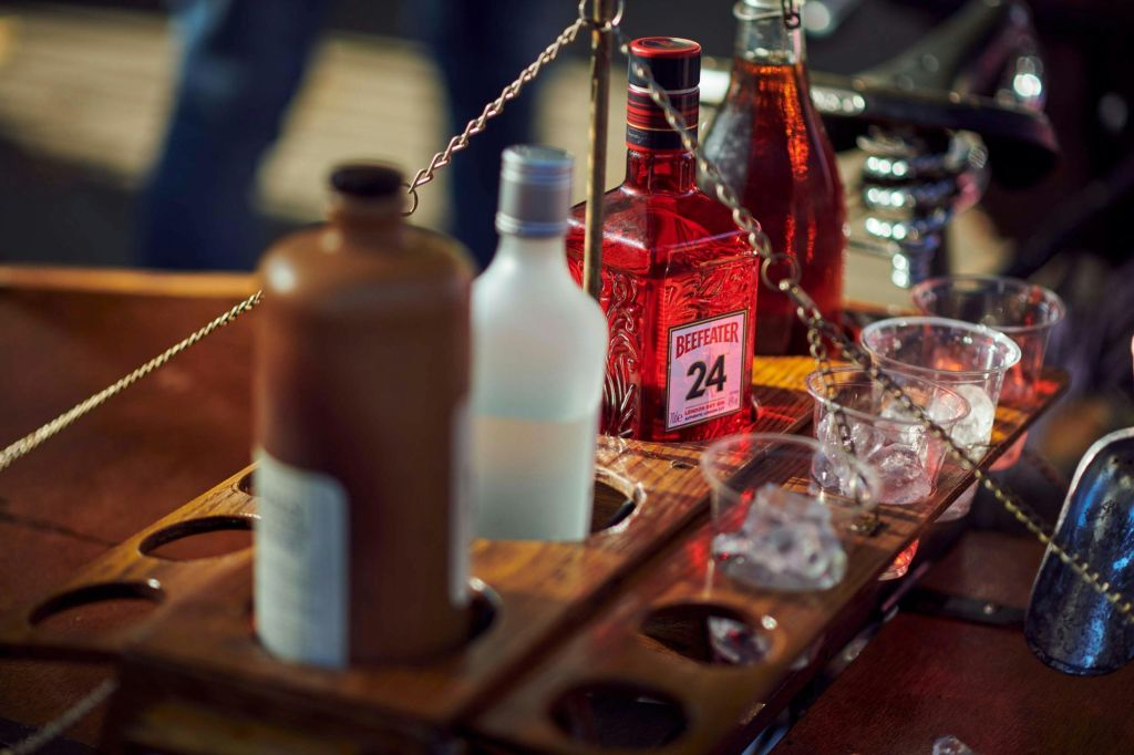 London: Gin Safari Bike Tour