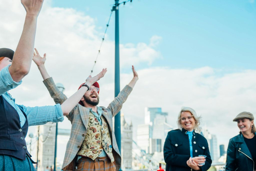 London: Gin Safari Bike Tour