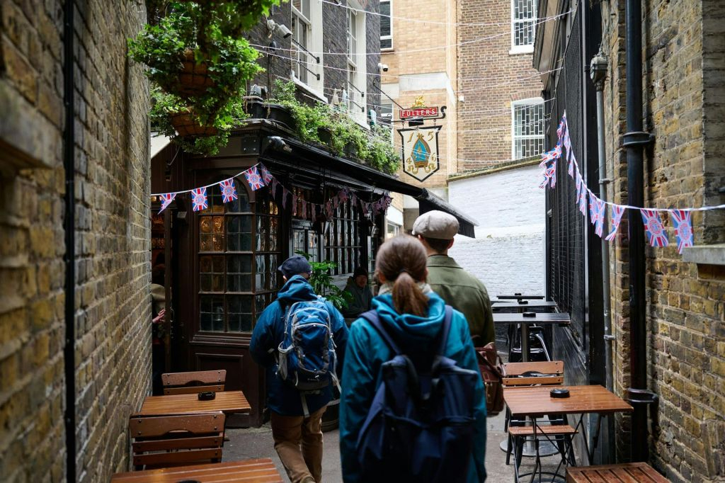 Londra: Tour guidato a piedi dei pub e del cibo + degustazioni + bevande