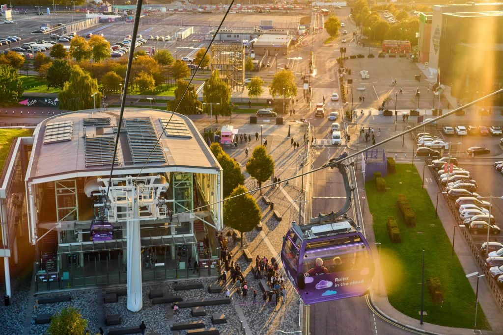 London: Uber Boat by Thames Clippers & IFS Cloud Cable Car Roundtrip Ticket