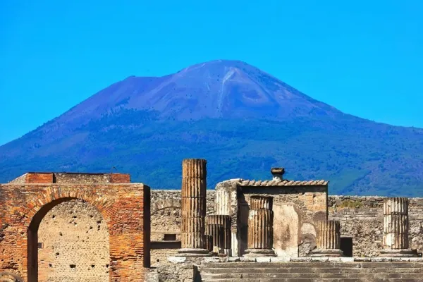Pompei e Sorrento: Gita di un giorno da Roma + pranzo + degustazione di limoncello