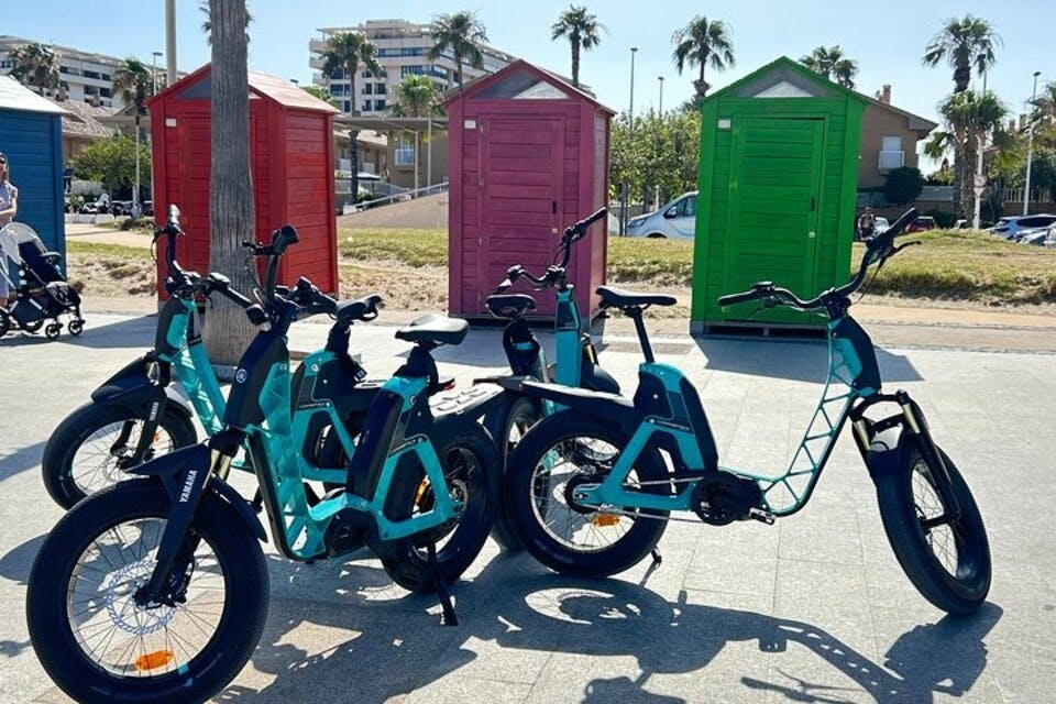 Valencia: Yamaha Premium E-bike Rental