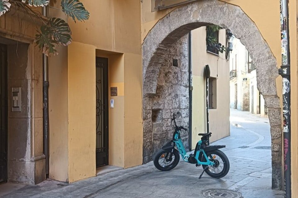 Valencia: Yamaha Premium E-bike Rental