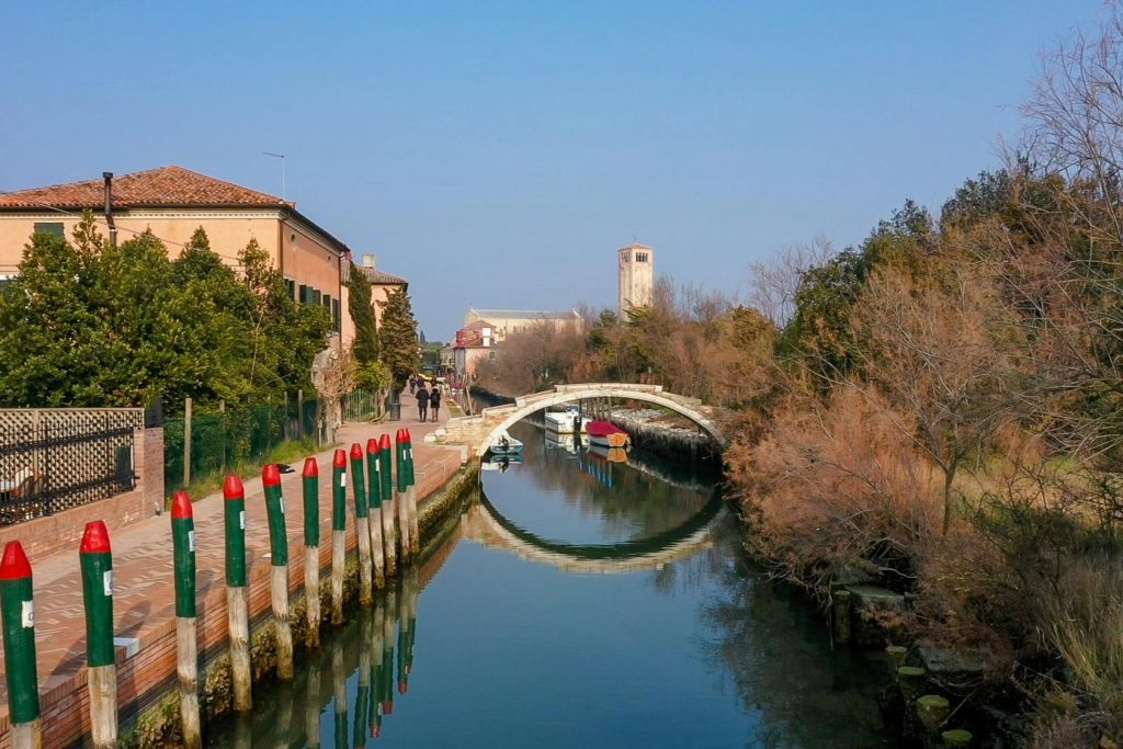 Murano, Burano e Torcello: Tour in barca dalla stazione ferroviaria