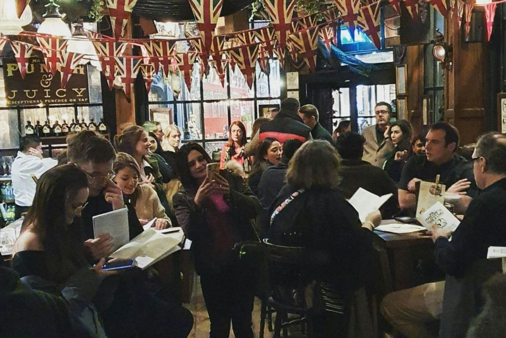 London: Guided Historic Pub Experience