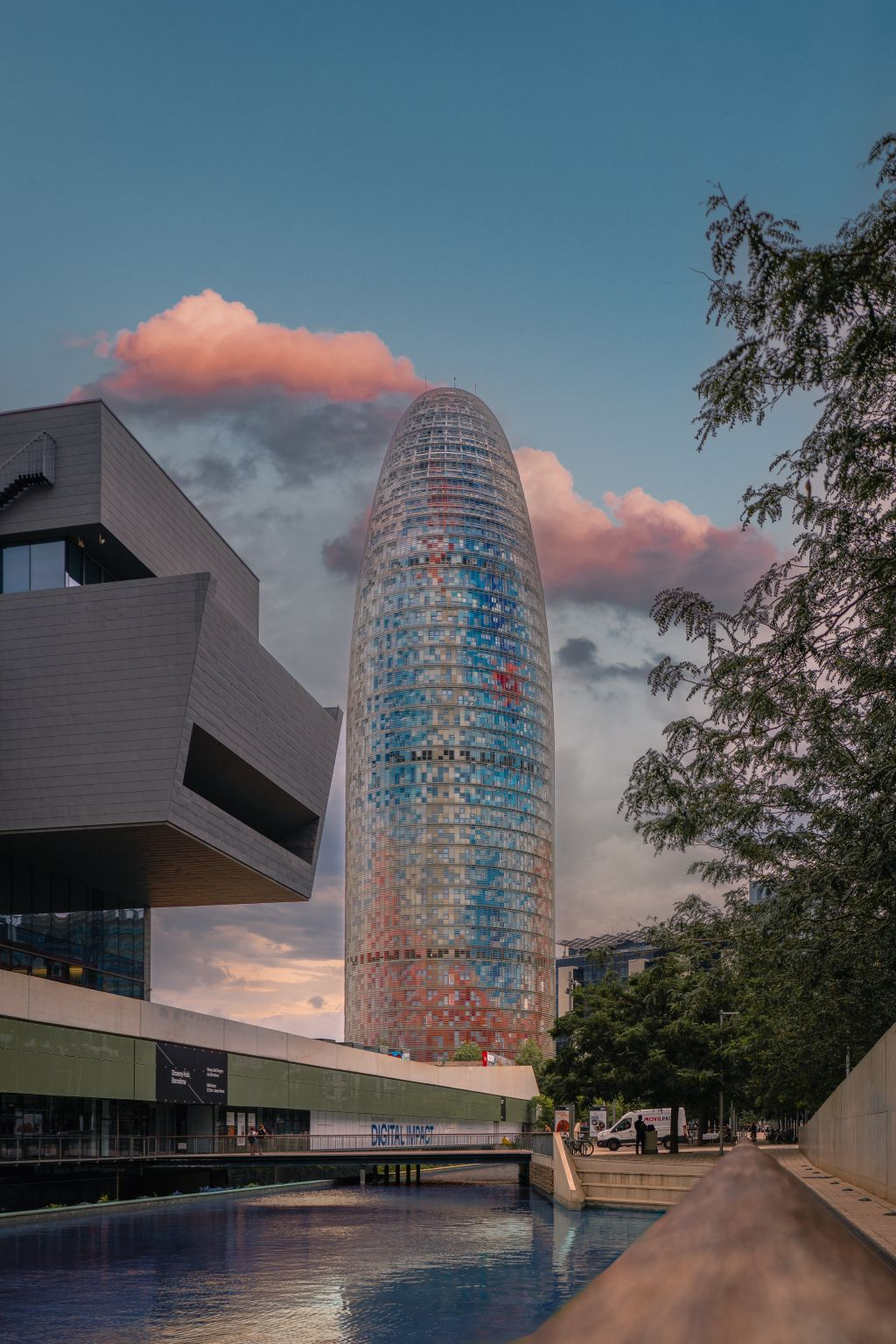 Torre Glòries: Skip The Line Ticket