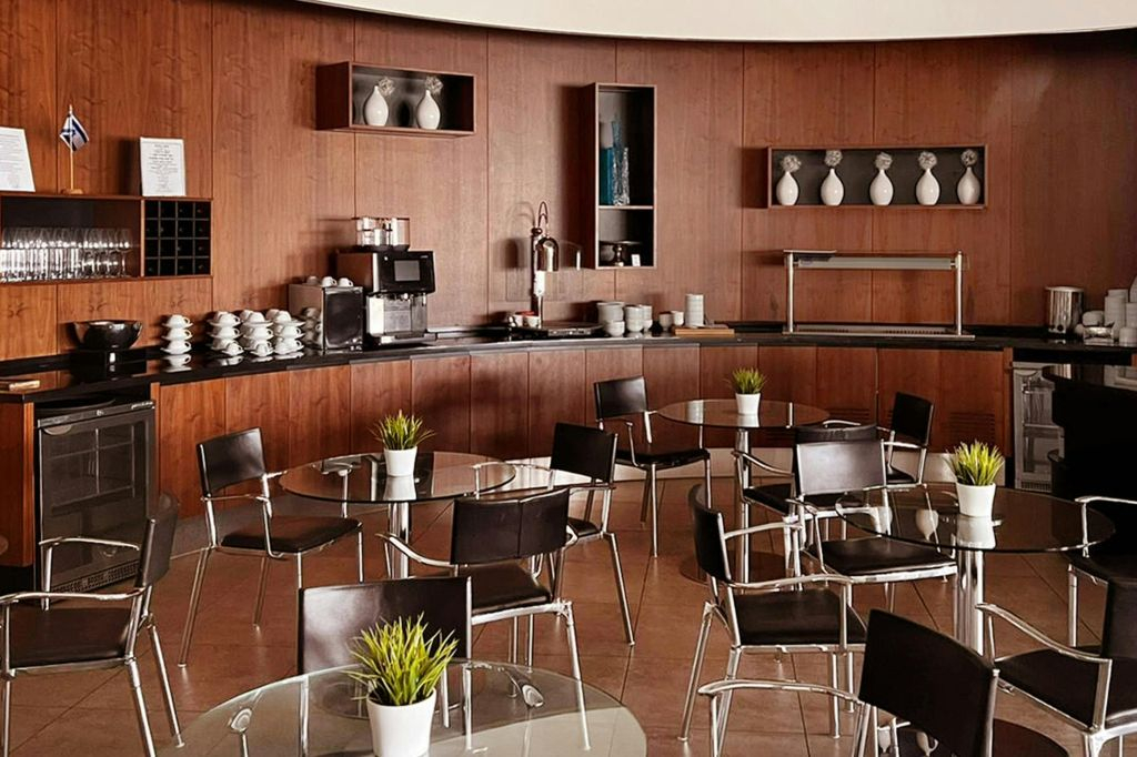 Aeropuerto Heathrow de Londres T4: Blush Lounge by Plaza Premium Acceso Grupos