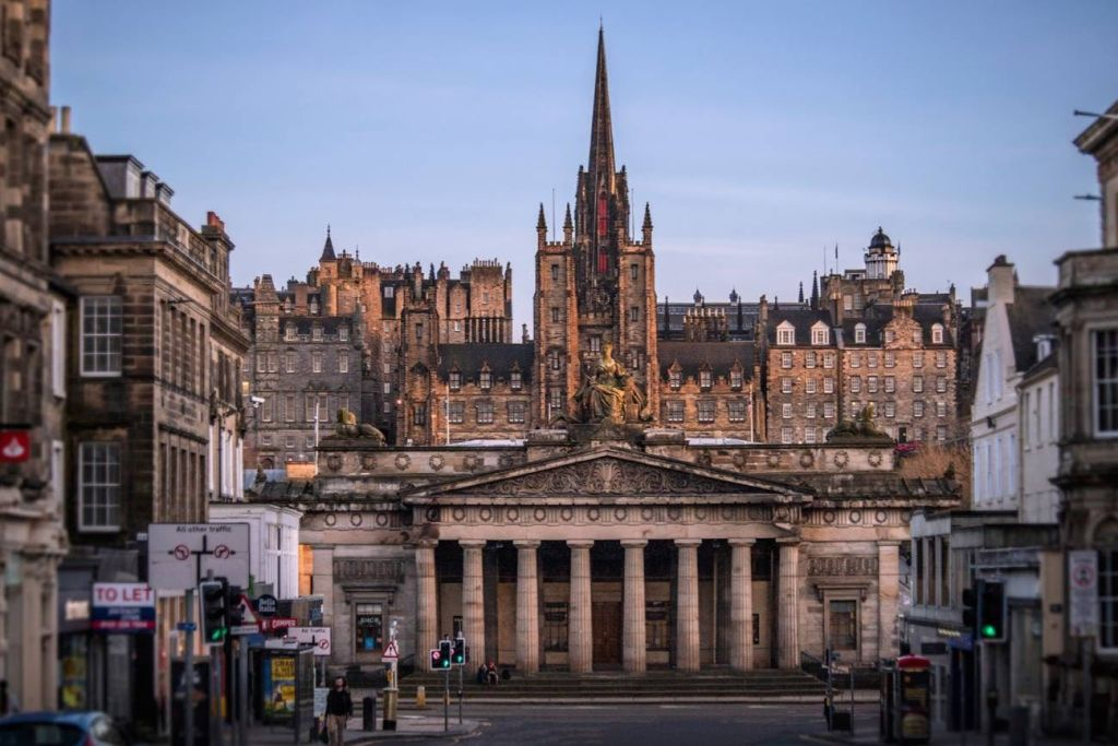 Castelo de Edimburgo: Bilhete de entrada + visita guiada a pé pela cidade