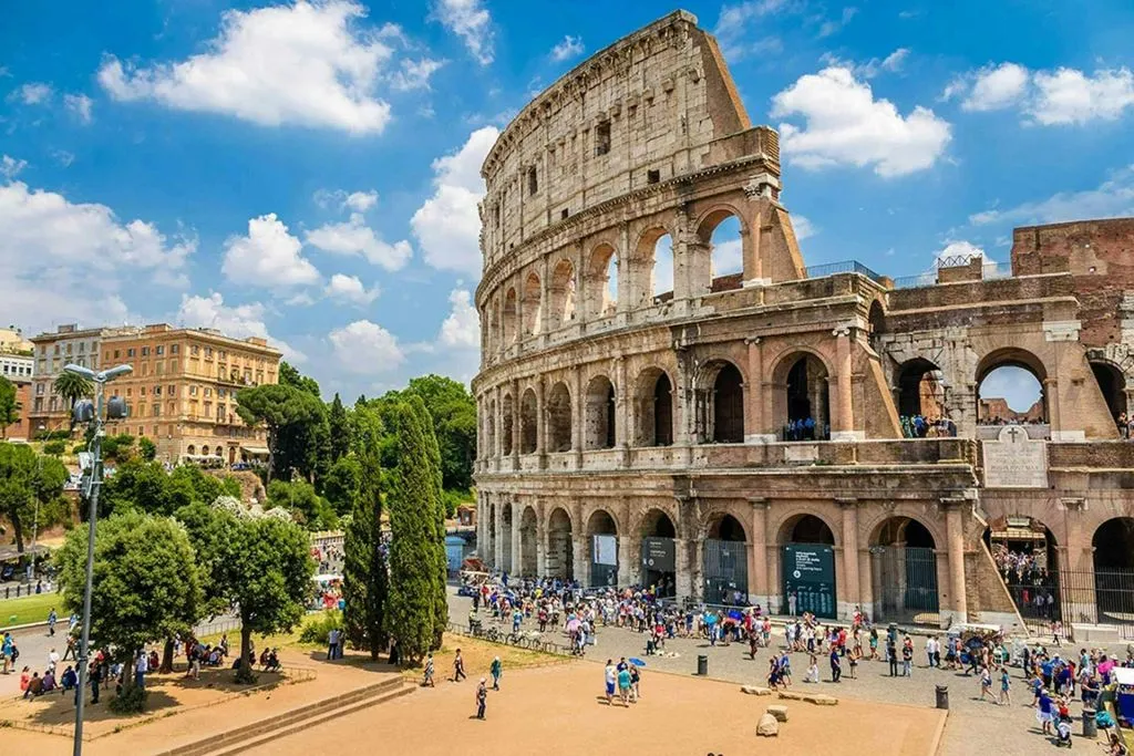 Colosseo e Foro Romano + Visita guidata