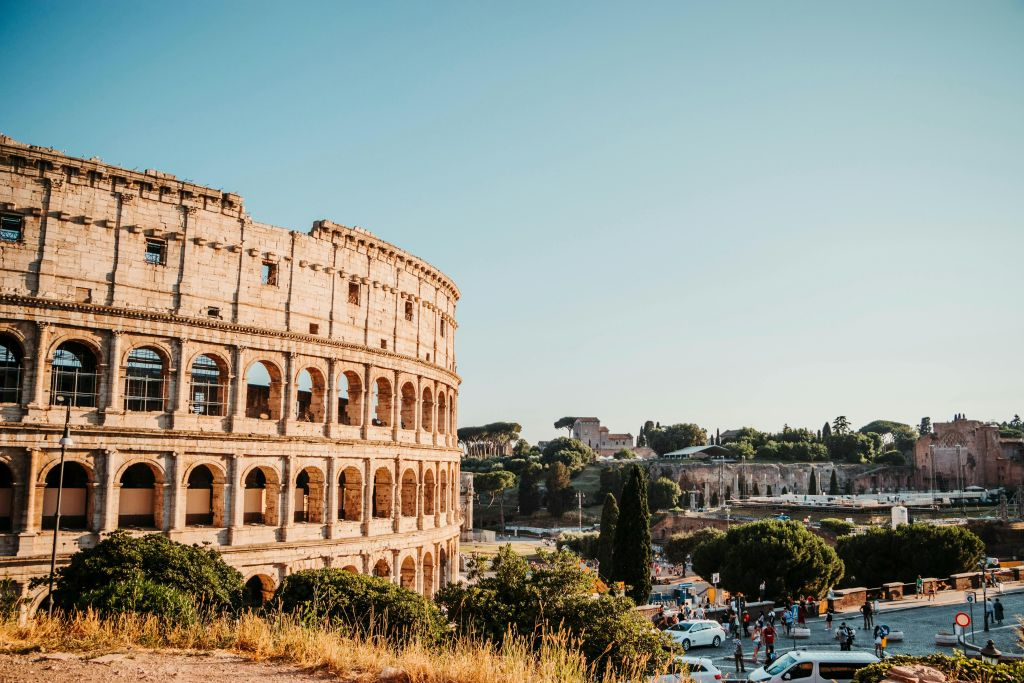 Colosseo, Foro Romano e Palatino + Tour guidato per piccoli gruppi