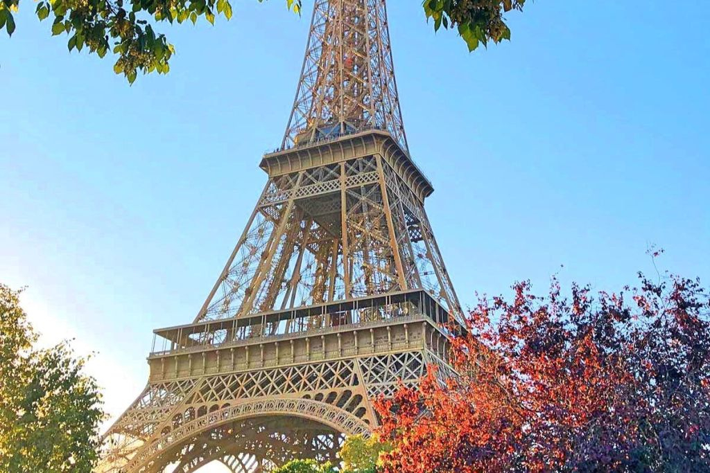 Torre Eiffel: Segundo nivel y nivel superior opcional + Paseo en barco