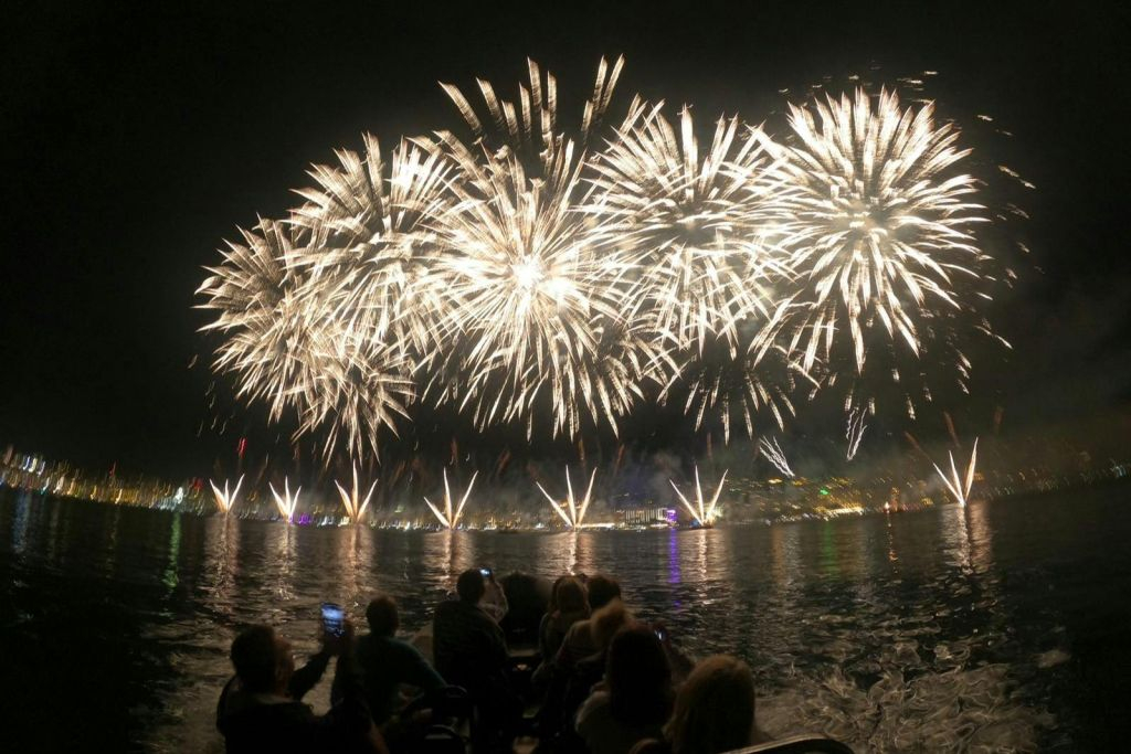 Îles de Lérins : Croisière feux d'artifice de 2,5 heures