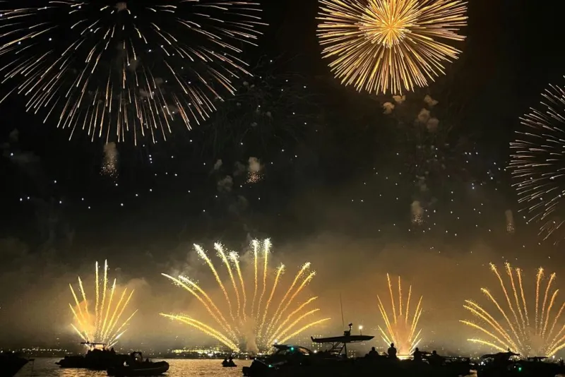 Îles de Lérins : Croisière feux d'artifice de 2,5 heures
