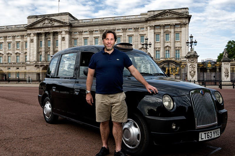 London: Sightseeing Private Black Cab Tour with Hotel Pick-Up