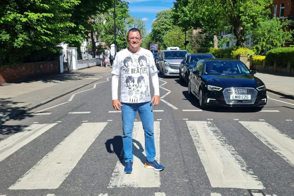 London: Guided Rock N Roll Beatles Tour + Roundtrip Transfer