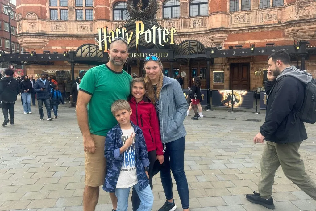 London: Guided Harry Potter Film Sites Tour + Roundtrip Transfer