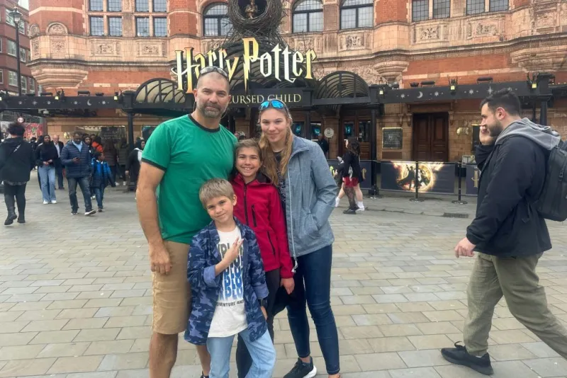 London: Guided Harry Potter Film Sites Tour + Roundtrip Transfer