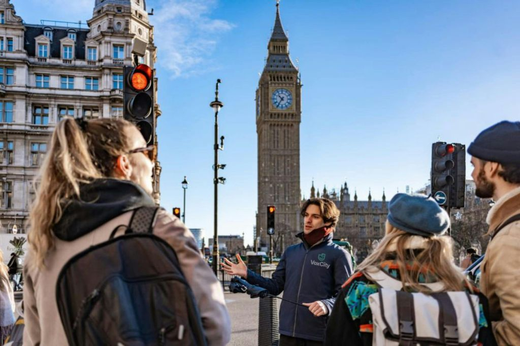 London: Landmarks Guided Walking Tour