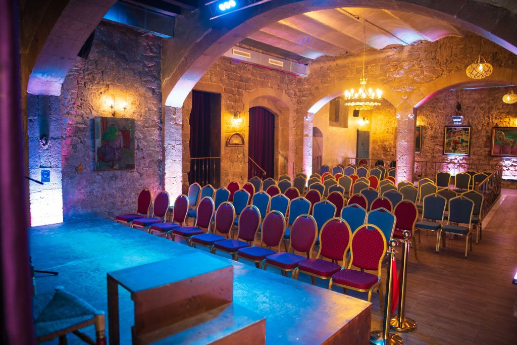 Palau Dalmases: Flamenco Show