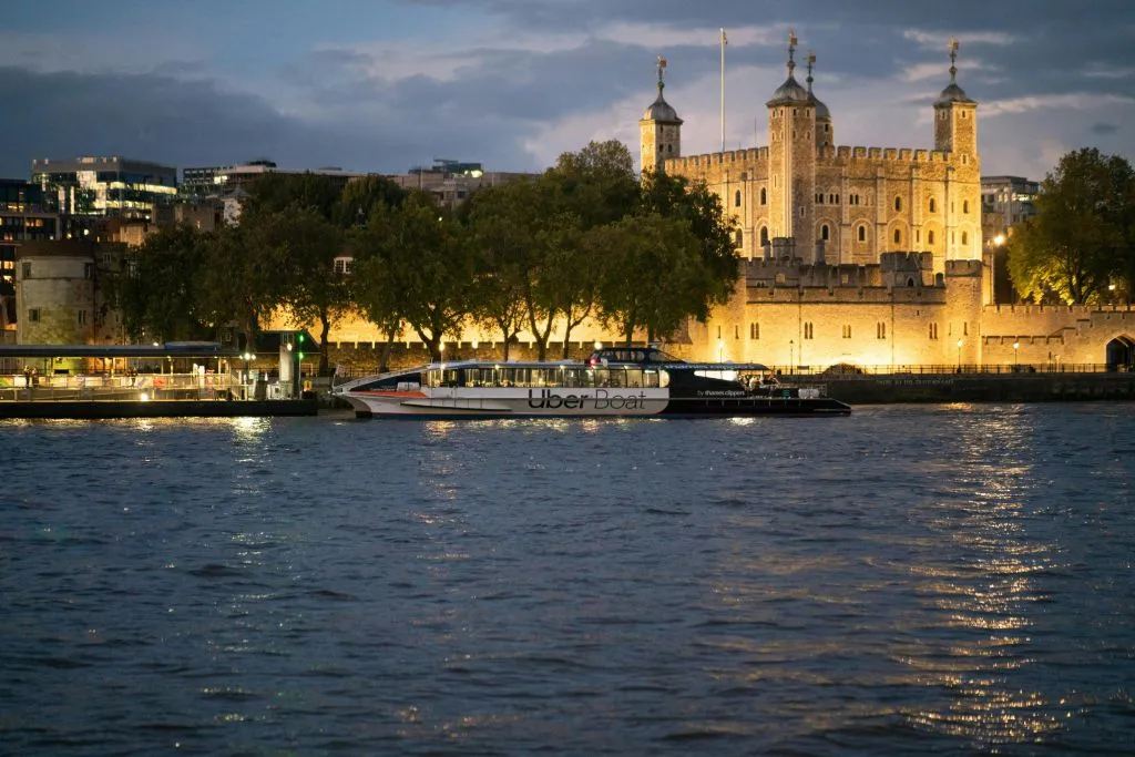 London: Thames River Night Cruise