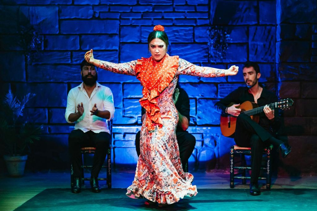 Triana Sevilla: Espectáculo Flamenco Baraka + Bebida