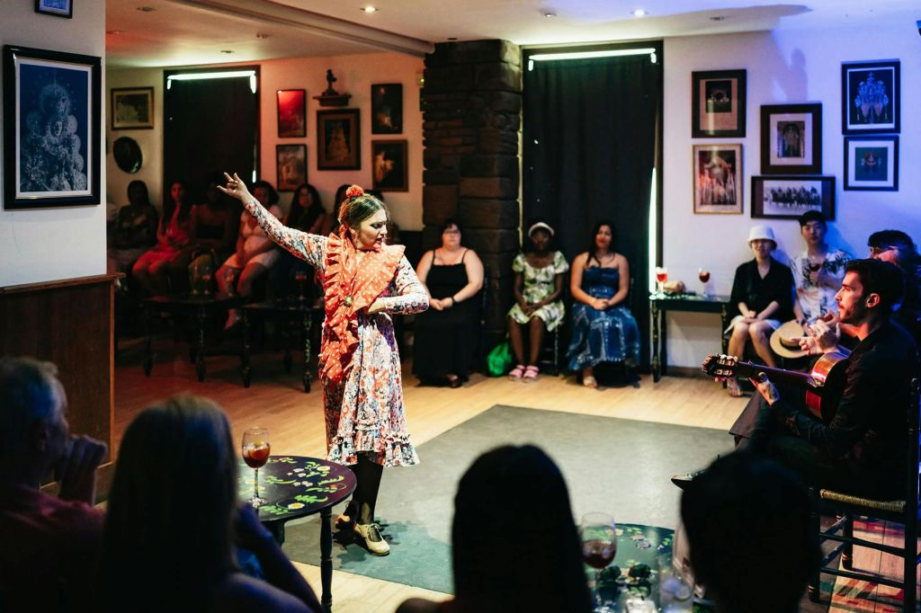 Triana Sevilla: Espectáculo Flamenco Baraka + Bebida