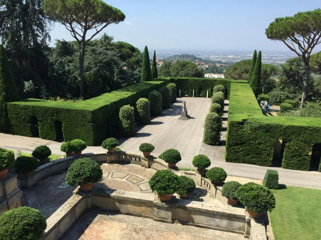 Palazzo papale e giardini segreti di Castel Gandolfo