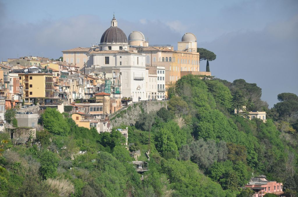 Palazzo papale e giardini segreti di Castel Gandolfo