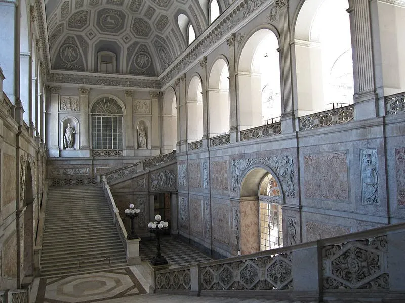 Museo Lapis + Pompei + Audioguida digitale della città di Napoli