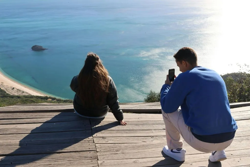 Arrabida Natural Park: Guided Tour + Transfer + Wine Tasting