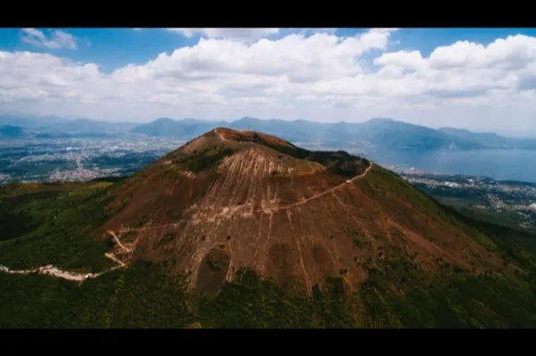 Mount Vesuvius: Skip The Line Ticket  With Audio Guide + Roundtrip from Naples
