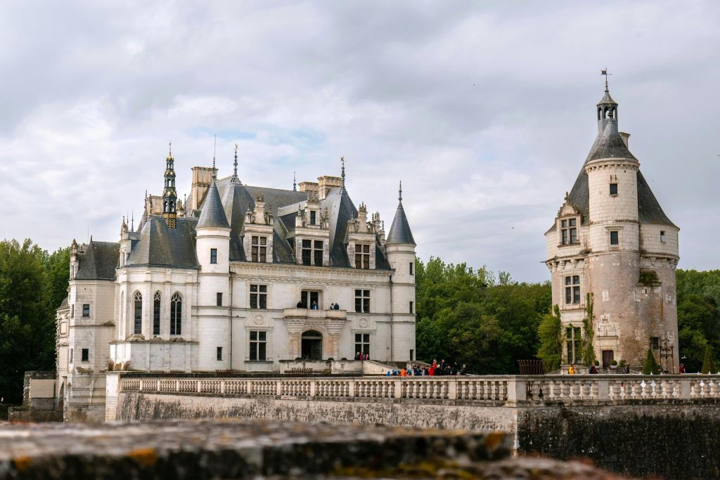 Château de Chenonceau et Chambord : Excursion guidée depuis Tours + Déjeuner