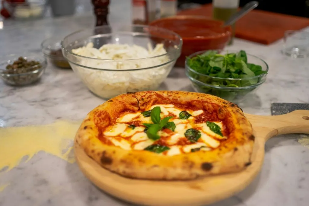 Roma: Corso di cucina sull'autentica pizza e sul gelato
