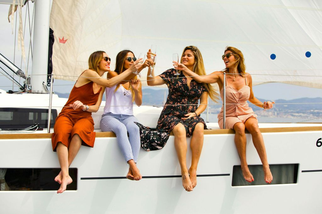 Barcelone : Excursion en bateau avec boissons et collations