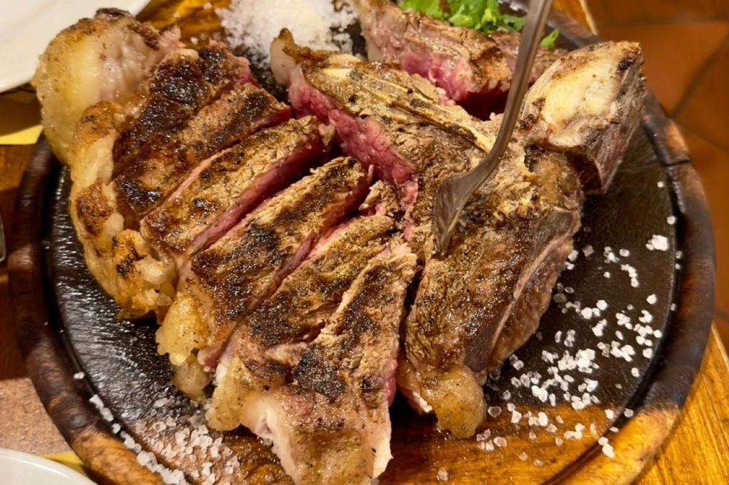 Mastersteak: Imparare a cucinare la perfetta bistecca alla fiorentina con uno chef