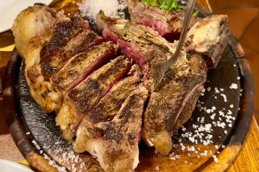 Mastersteak: Imparare a cucinare la perfetta bistecca alla fiorentina con uno chef