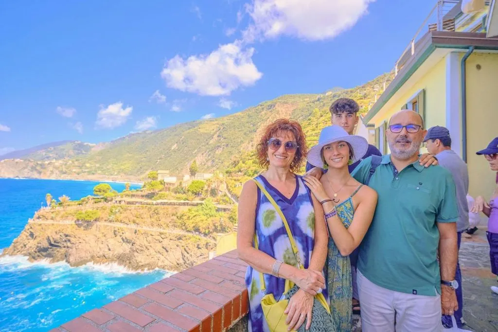 Cinque Terre National Park: Entry Ticket + Guided Day Trip from Milan