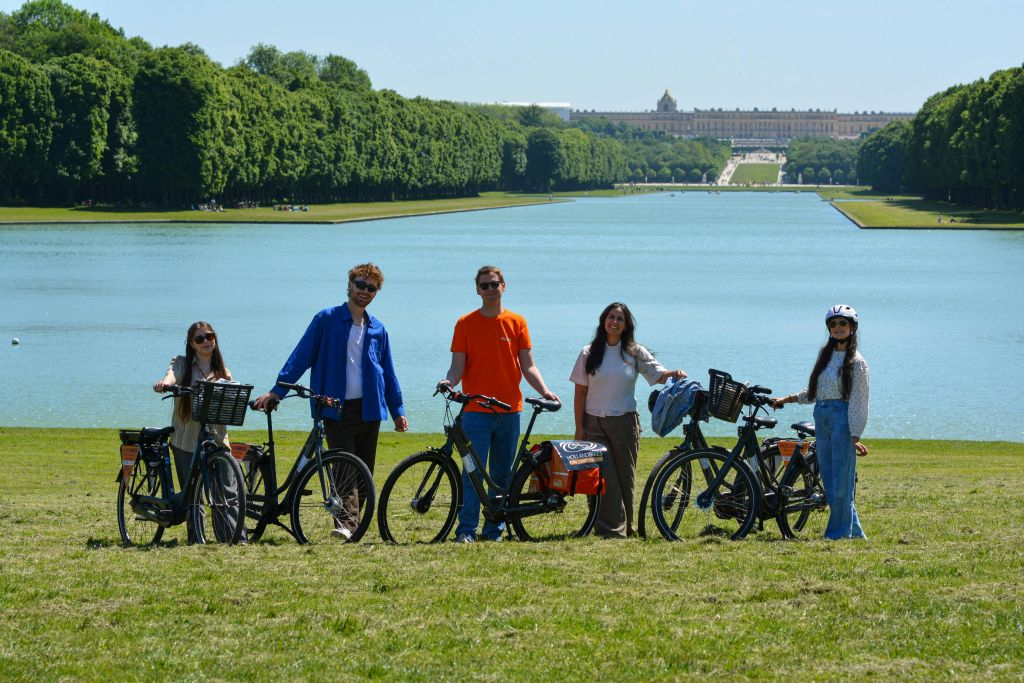 Versailles Paris: Guided Bike Tour