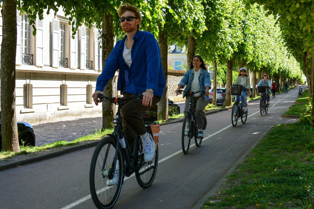 Versailles Paris: Guided Bike Tour