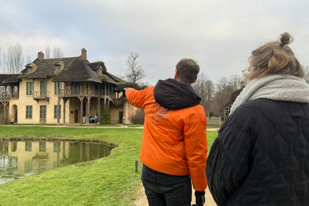 Versailles Paris: Guided Bike Tour